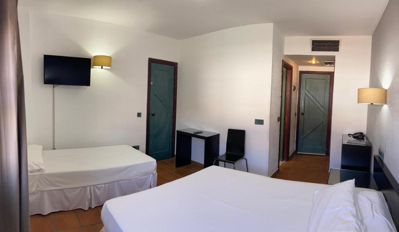 Hotel Almagro Luaran gambar