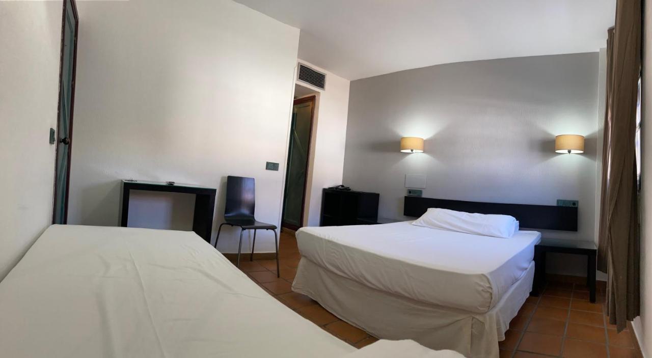 Hotel Almagro Luaran gambar