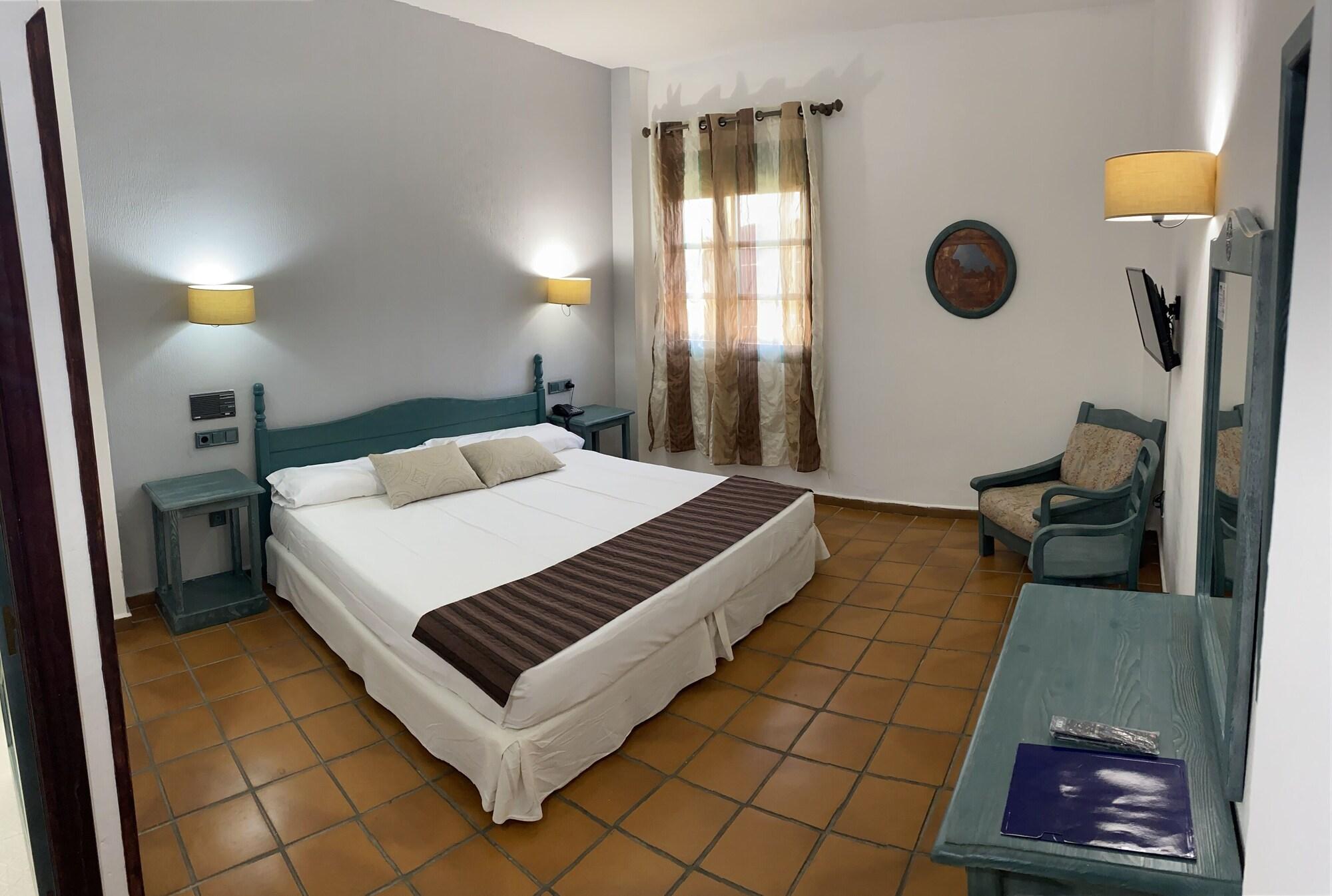 Hotel Almagro Luaran gambar