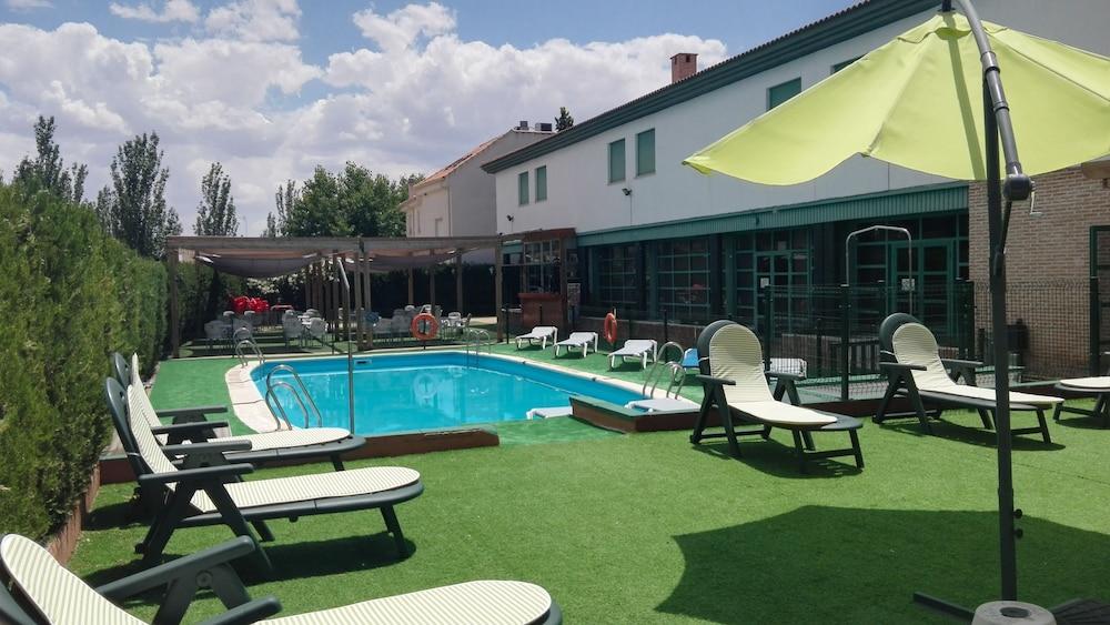 Hotel Almagro Luaran gambar